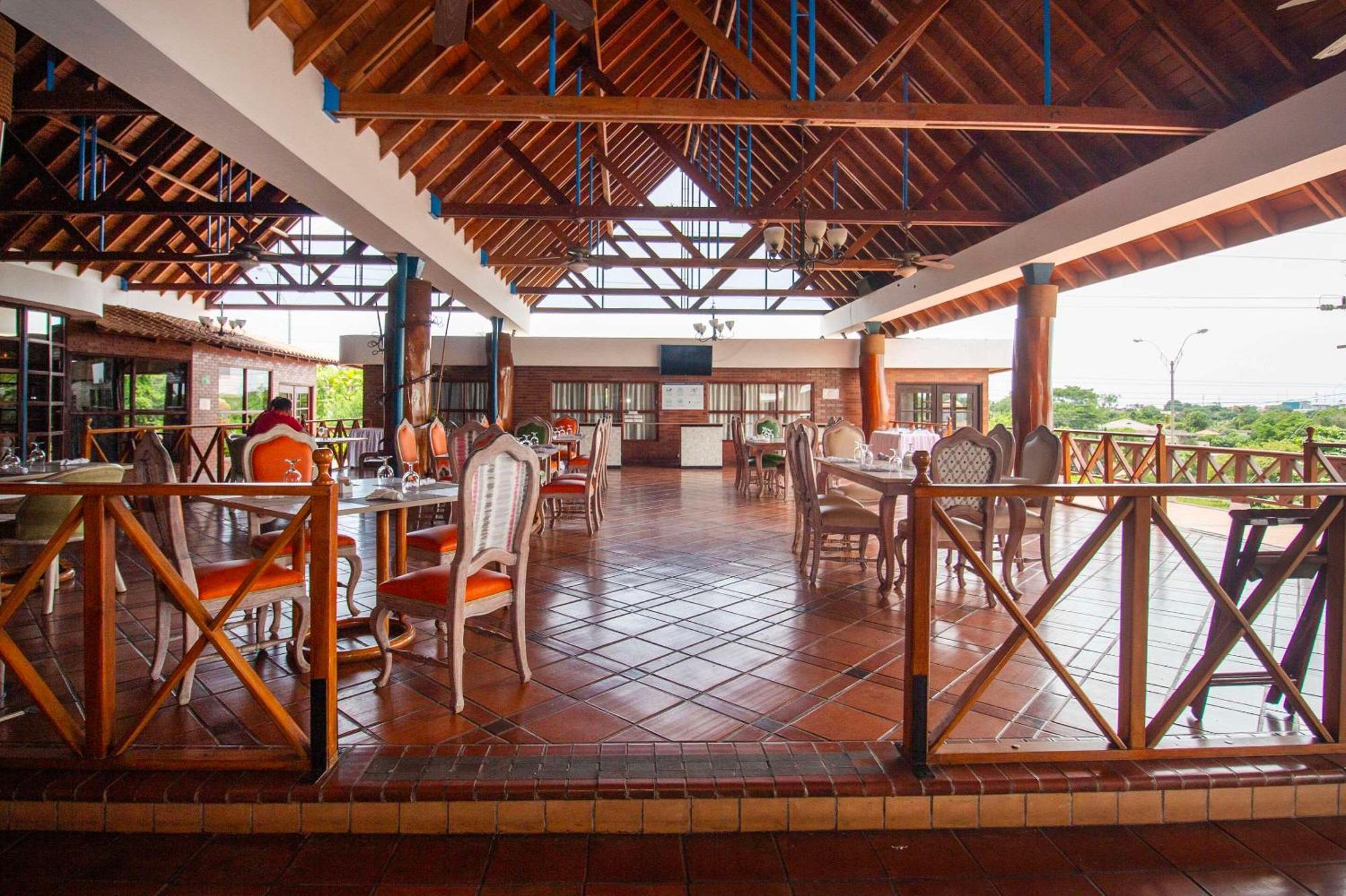 Hotel Faranda Guayacanes, A Member Of Radisson Individuals Chitré Εξωτερικό φωτογραφία